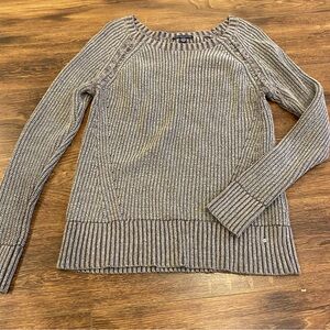American Eagle grey knit sweater